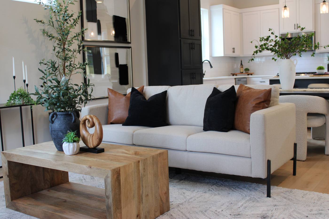 Home staged by Houston Furniture Rentals