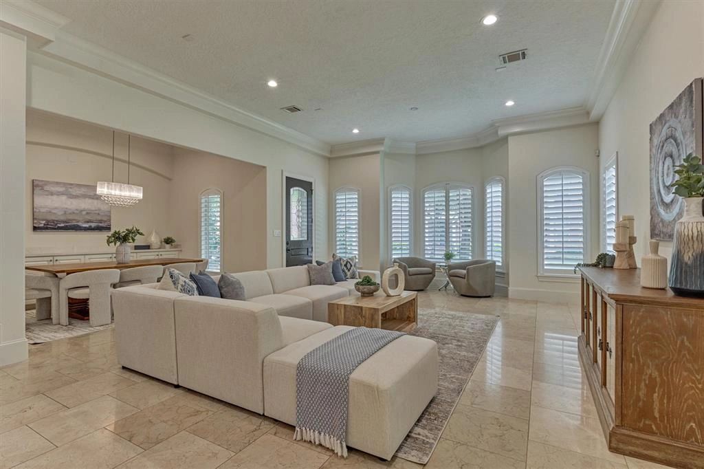 Home staged by Houston Furniture Rentals