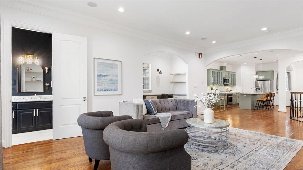 Home staged by Houston Furniture Rentals